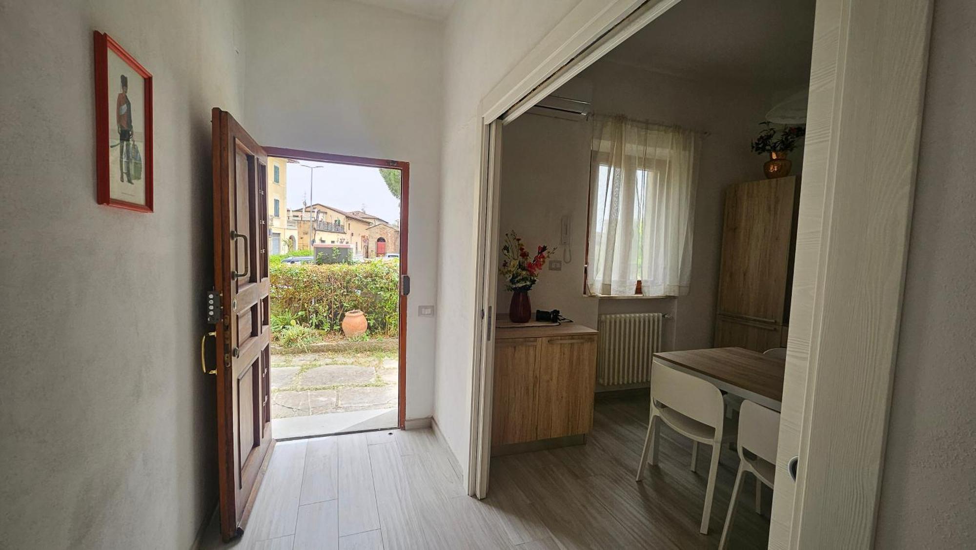 Appartamento Via Roma Castelnuovo D'elsa المظهر الخارجي الصورة